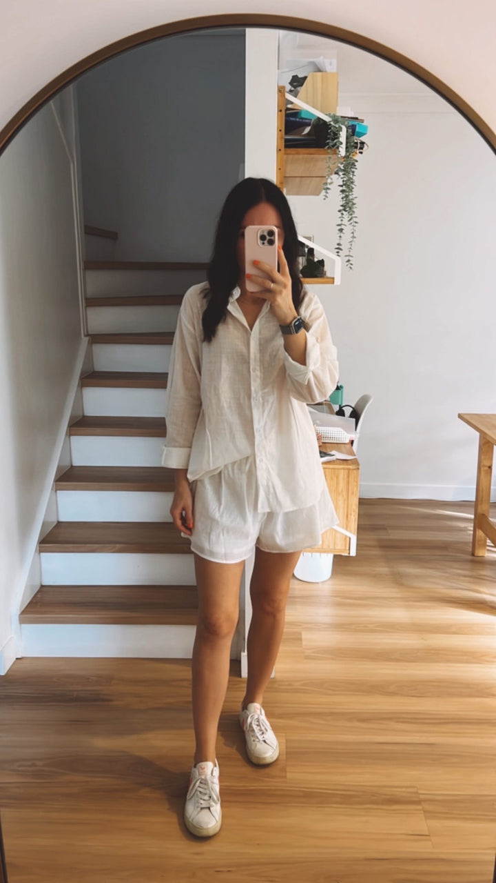 Dove White 2 Piece Set