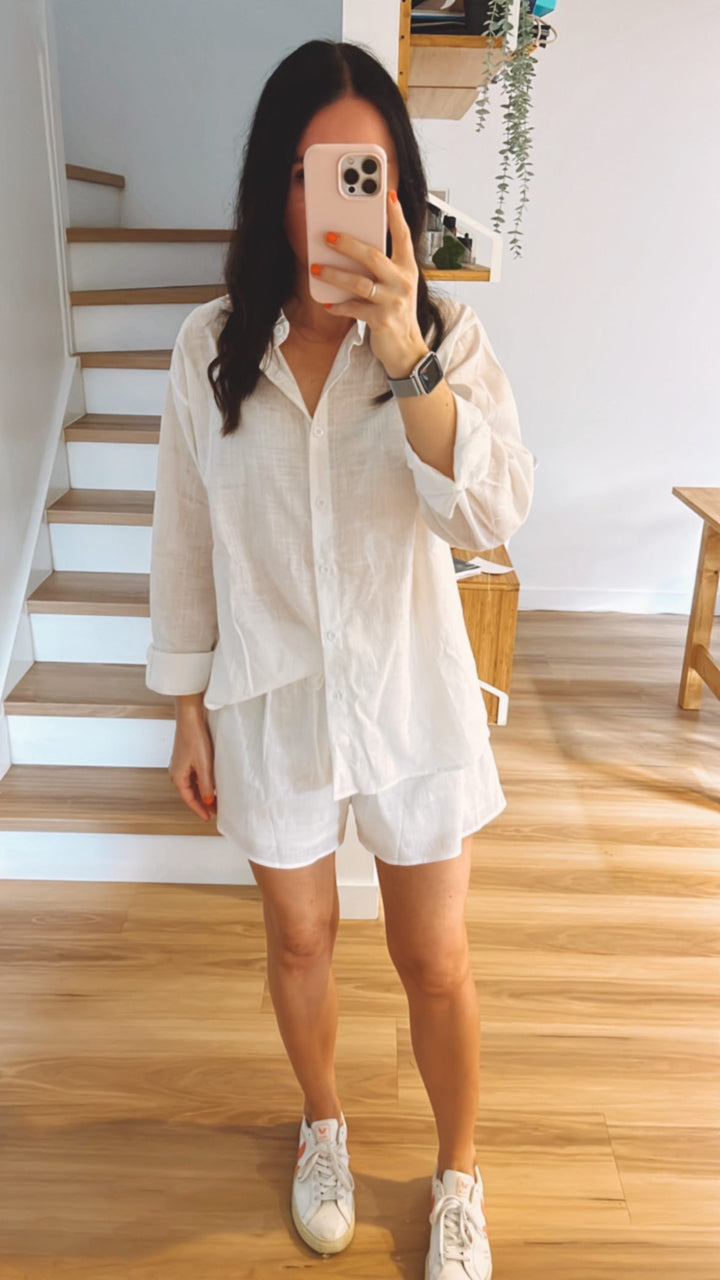 Dove White 2 Piece Set