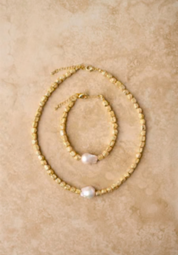 Agnes Bracelet Indigo and Wolfe