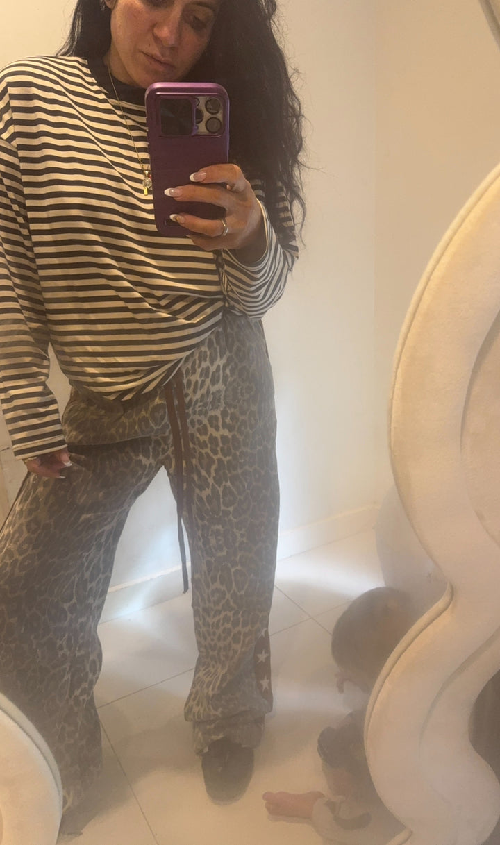 Chloe Brown Star OG Light Leopard Wash Jogger Pants