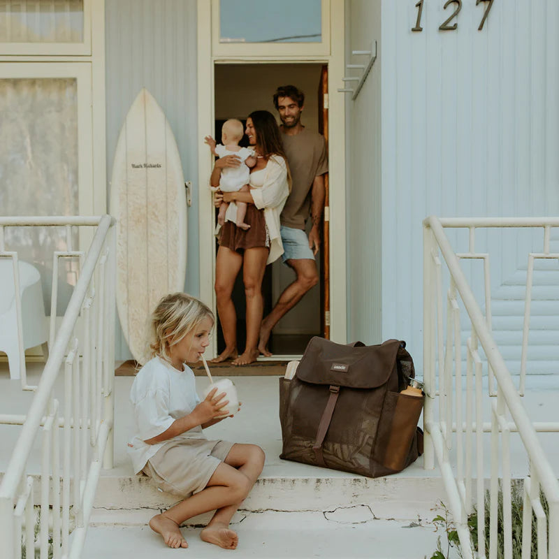 Sande Kids Beach Hauler™ Beach Backpack - Espresso