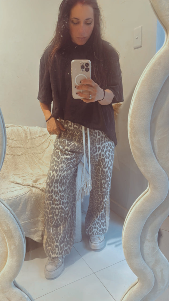 Chloe Light Leopard Wash Jogger Pants