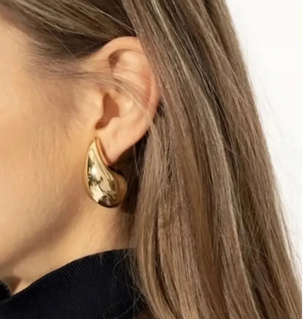 TEAR DROP EARRING - GOLD