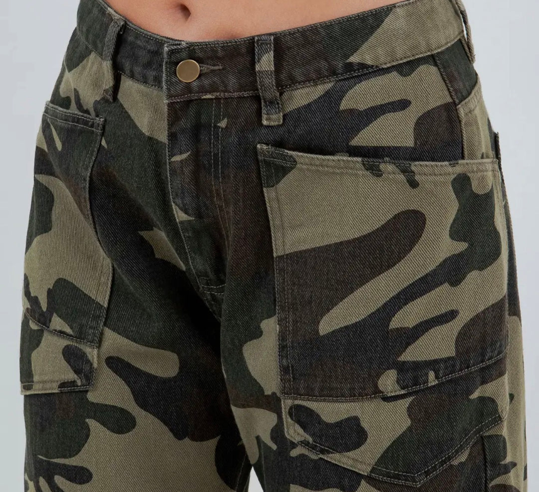 Jenny Camouflage Pants