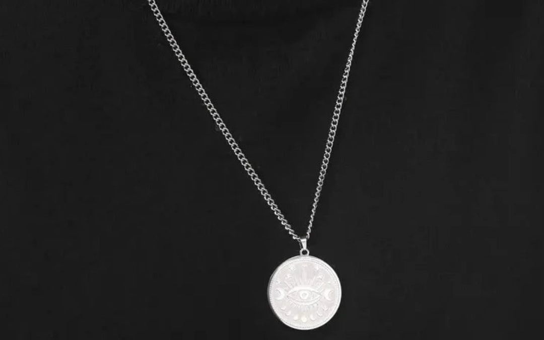EYE OF THE MOON NECKLACE - SILVER