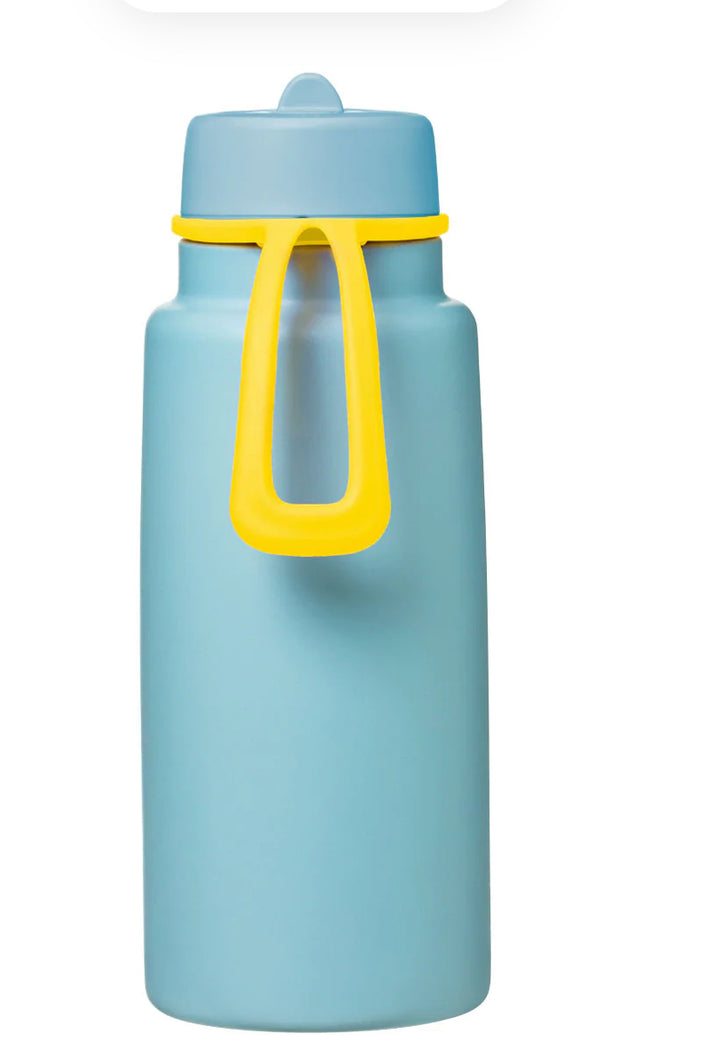 Insulated Flip Top 1 Litre Bottle - pool side