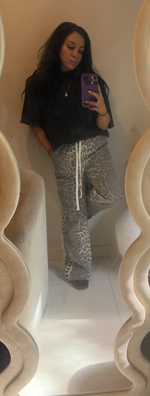 Chloe Black Hearts OG Light Leopard Wash Jogger Pants