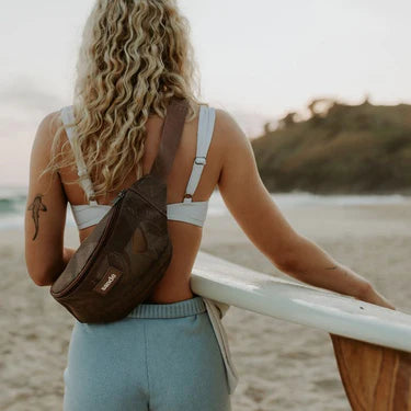 Sande™ Essentials Crossbody Bag - Espresso