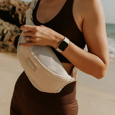 Sande™ Essentials Crossbody Bag - Sand