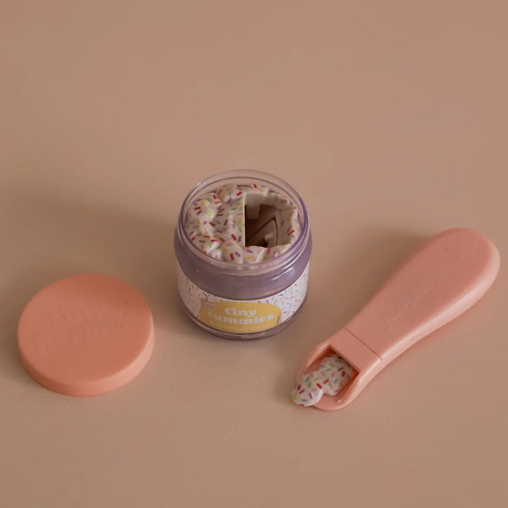 Tiny Harlow tiny birthday set