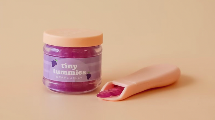 Tiny Tummies Magic Grape Magic Jar and Spoon
