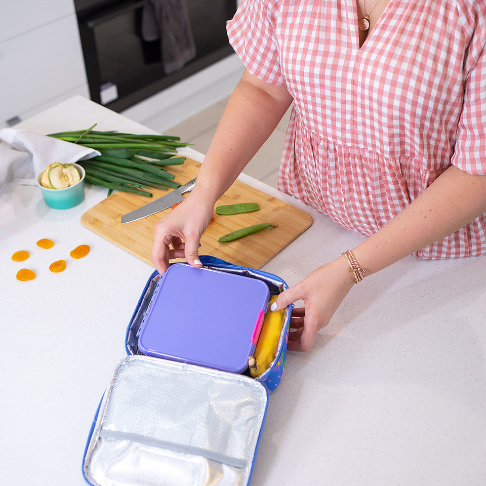 MontiiCo Medium Insulated Lunch Bag - Rainbows
