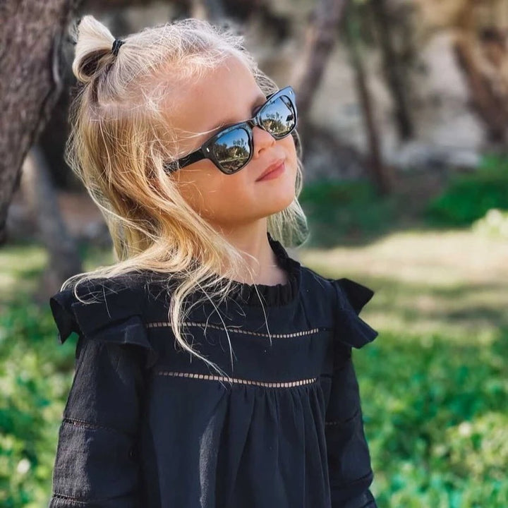 Hepburn Jet Black