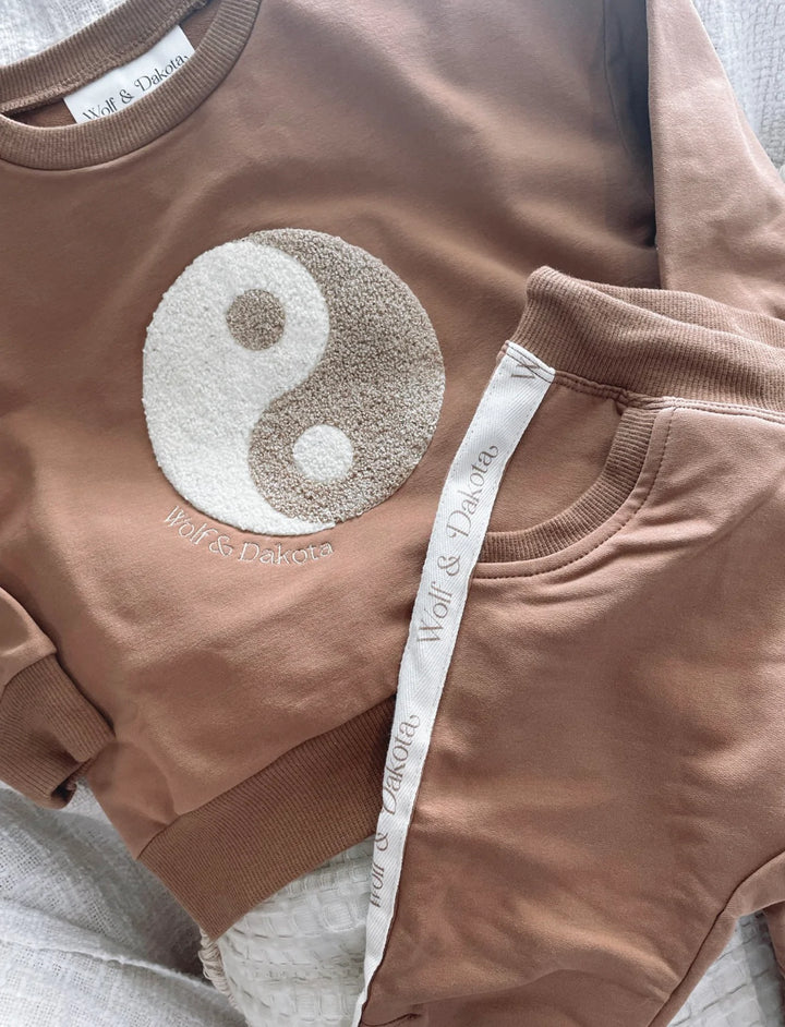 ORGANIC COTTON YIN YANG JUMPER - CHOCOLATE