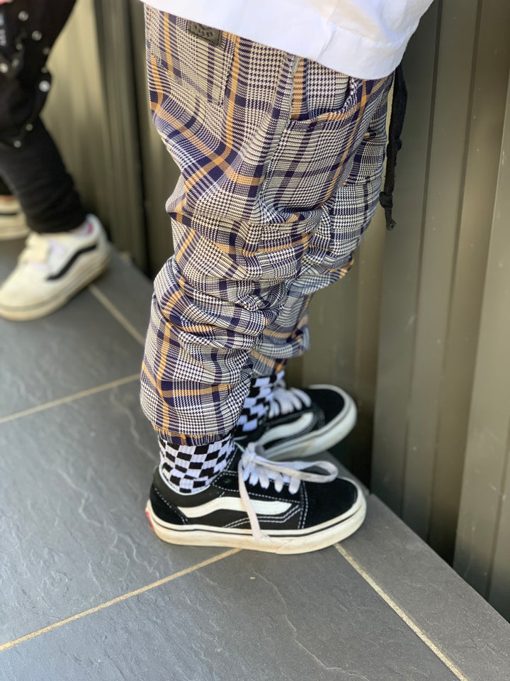 Plaid yellow harems